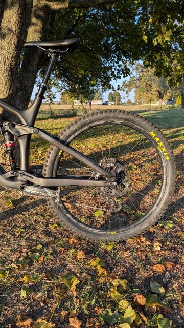Used Trek Remedy SRAM GX Eagle 2019 Mountainbike, Black — image 9 of 11