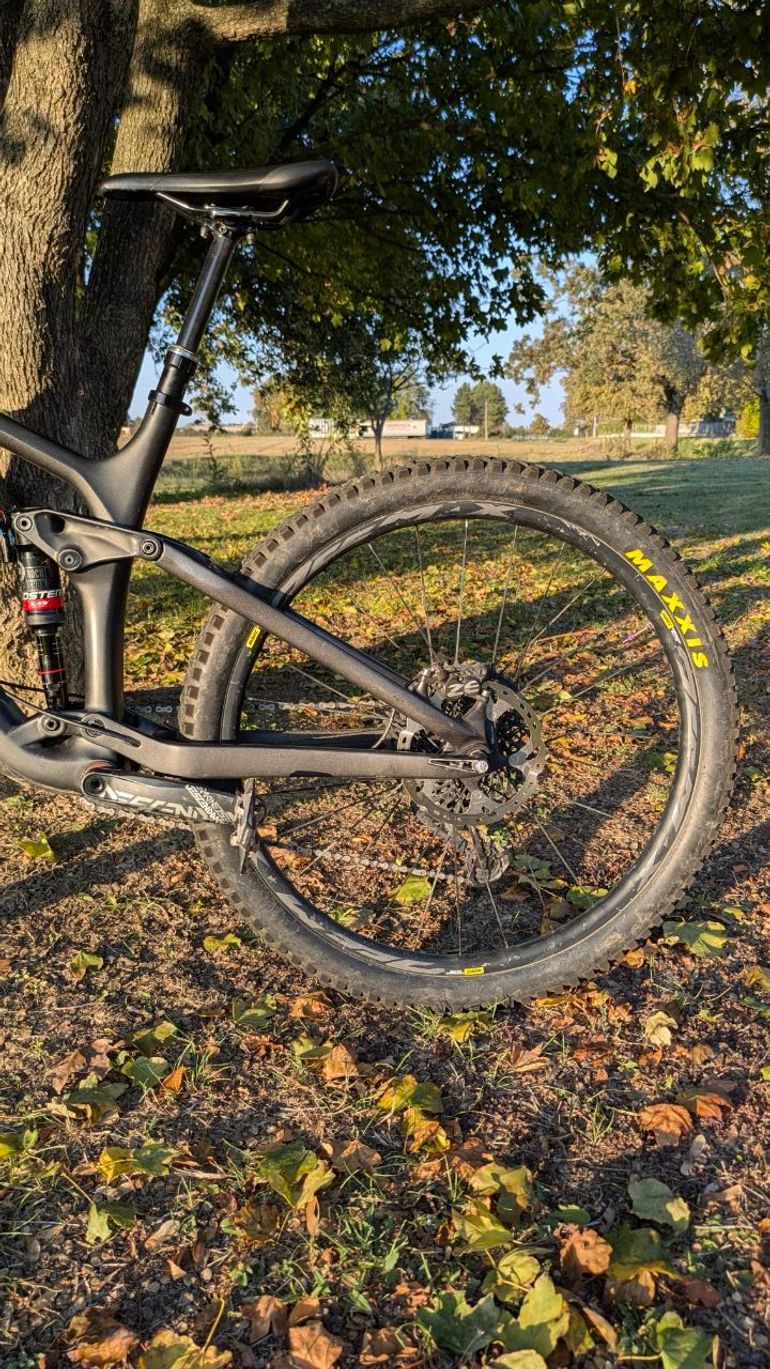 Used Trek Remedy SRAM GX Eagle 2019 Mountainbike, Black — image 9 of 11