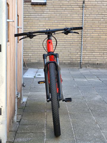 Used Trek X-caliber 7 2020 2020 Mountainbike, Red — image 8 of 14