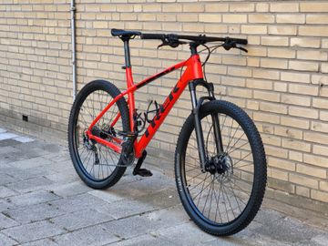 Used Trek X-caliber 7 2020 2020 Mountainbike, Red — image 5 of 14