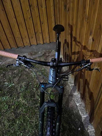 Used Focus JAM 6.8 SEVEN 2021 2021 Mountainbike, Light Gray, 27.5 — image 7 of 7