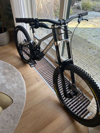 Used Specialized Demo Expert 2022 2022 Mountainbike, Black, 29, 27.5 — image 3 of 14