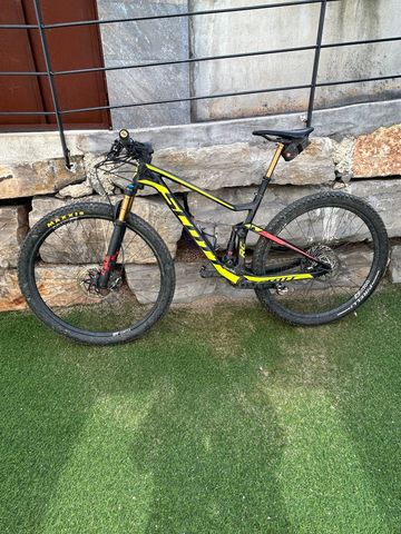 Gebrauchtes Scott Spark RC 2017 2017 Mountainbike, Schwarz — Bild 3 von 6