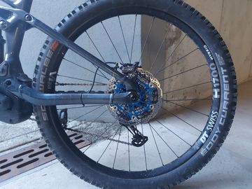 Tweedehands Orbea Wild 2024 Mountainbike — afbeelding 2 van 8
