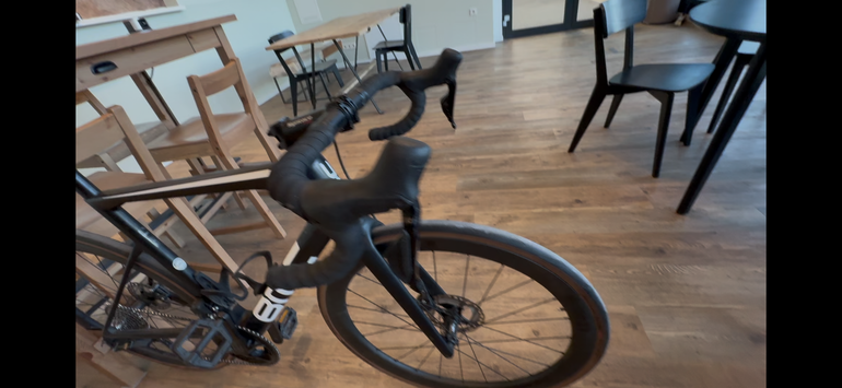 Used BMC SLR 105 Di2 2023 Road & Gravel — image 3 of 10
