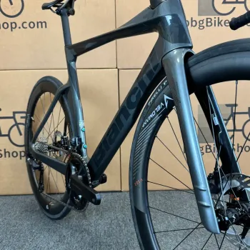 Used Bianchi New Bianchi Oltre Comp, Ultegra Di2 12-speed - 2024 (55cm) 2024 Road & Gravel, Black — image 3 of 10