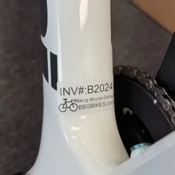 Used Bianchi New Bianchi Oltre Comp, Ultegra Di2 12-speed - 2024 (57cm) 2024 Road & Gravel, White — image 12 of 12