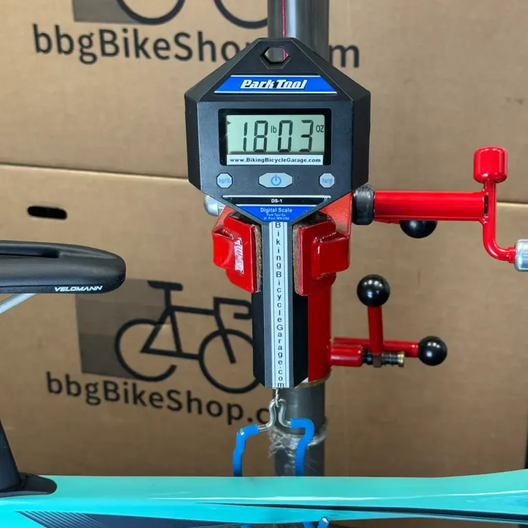 Used Bianchi New Bianchi Oltre Comp, Ultegra Di2 12-speed - 2024 (55cm) 2024 Road & Gravel, Blue — image 12 of 12