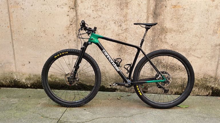 Used Cannondale F-si Shimano Deore XT 2023 Mountainbike, Black — image 2 of 5