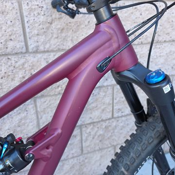 Used Specialized Status 140 2022 2022 Mountainbike, Red, 29, 27.5 — image 4 of 20