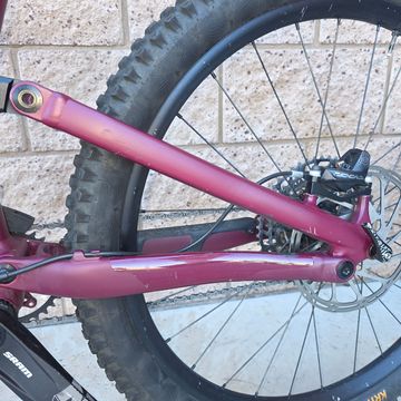 Used Specialized Status 140 2022 2022 Mountainbike, Red, 29, 27.5 — image 14 of 20