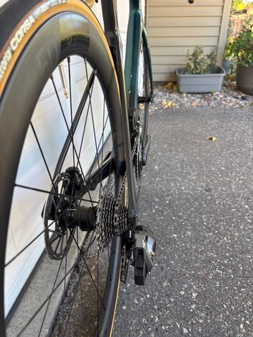 Used Scott Foil RC 20 2022 2022 Road & Gravel, Green — image 5 of 6
