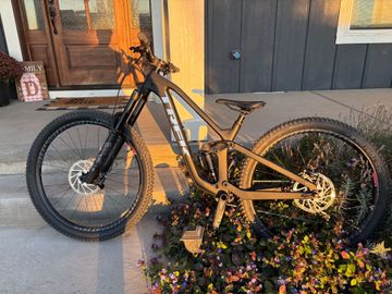 Used Trek Slash SRAM NX Eagle 2023 Mountainbike, Black — image 3 of 4