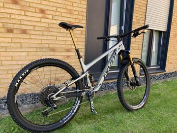 Used Pivot TRAIL 429 Pro X01 2023 2023 Mountainbike, Light Gray, 29 — image 13 of 13