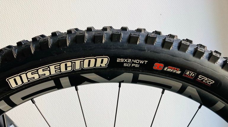 Used Pivot TRAIL 429 Pro X01 2023 2023 Mountainbike, Light Gray, 29 — image 10 of 13