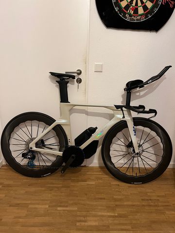 Used Orbea ORDU M20iLTD 2022 2022 Road & Gravel, White — image 1 of 11