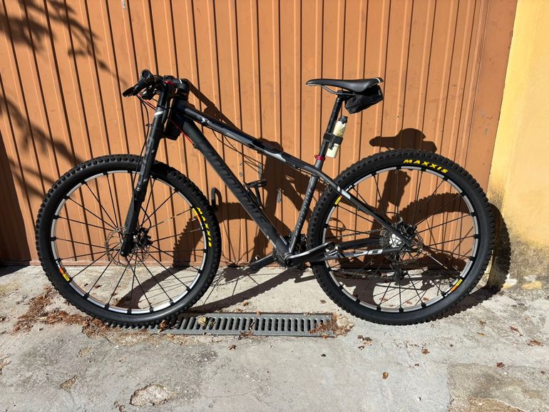 Used Cannondale F29 Carbon 2019 Mountainbike, Black — image 3 of 6