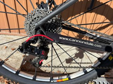 Used Cannondale F29 Carbon 2019 Mountainbike, Black — image 6 of 6