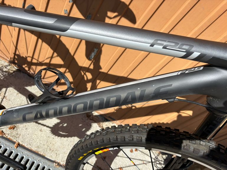Used Cannondale F29 Carbon 2019 Mountainbike, Black — image 4 of 6