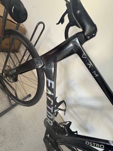 Used Factor OSTRO VAM 2022 2022 Road & Gravel, Black — image 3 of 7