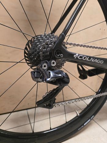 Used Colnago C64 2021 Road & Gravel, Green — image 10 of 19