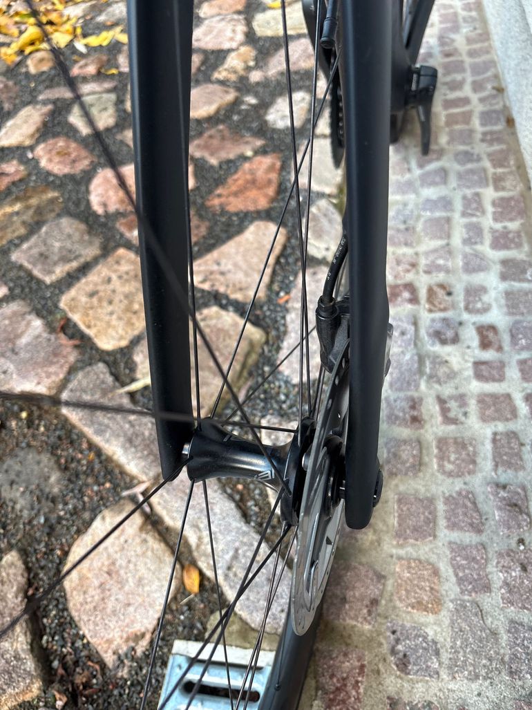 Used Specialized Venge Pro 2020 2020 Road & Gravel, Black — image 8 of 11