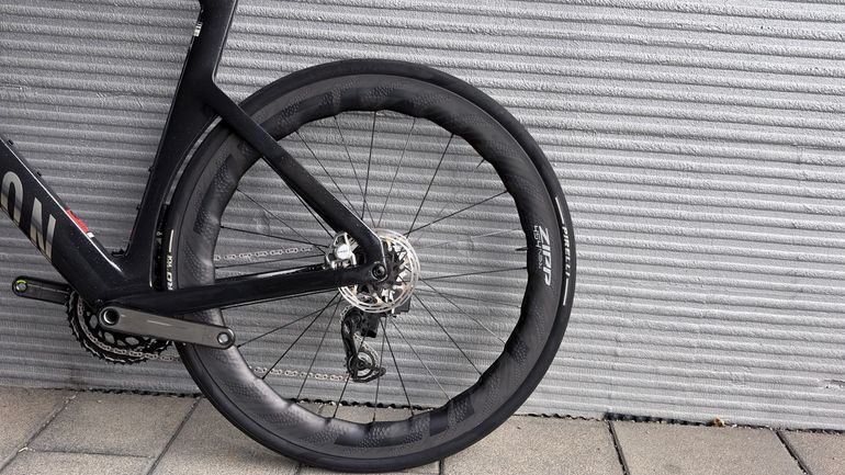 Used Canyon Aeroad CFR eTap 2024 2024 Road & Gravel, Black — image 10 of 17