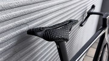 Used Canyon Aeroad CFR eTap 2024 2024 Road & Gravel, Black — image 4 of 17