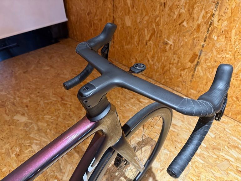 Used Specialized Sl8 S- 2024 Road & Gravel, Purple — image 4 of 11