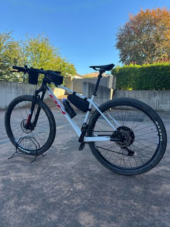 Used BH 6.0 2024 Mountainbike, White — image 1 of 6
