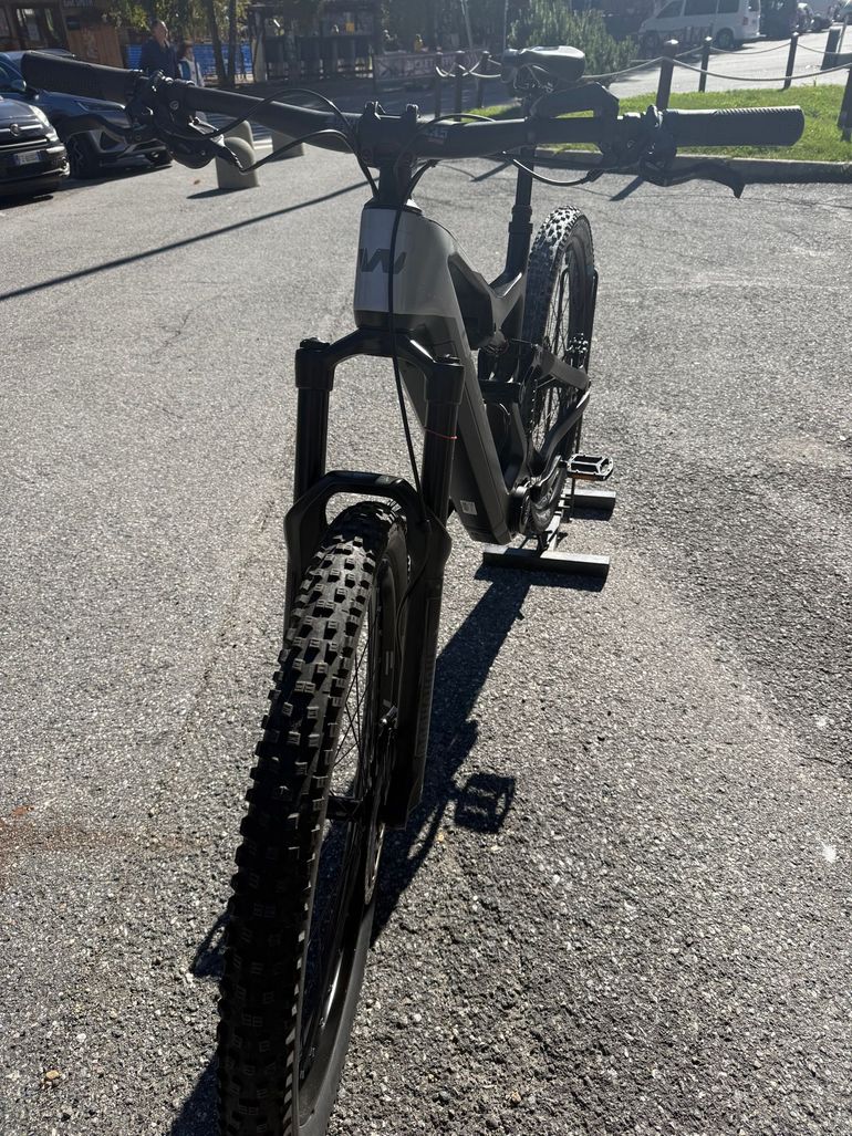 Used Whistle B-Rush C6.4 2025 Mountainbike — image 4 of 7