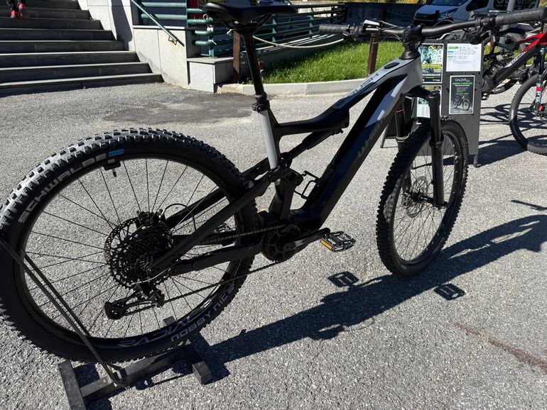Used Whistle B-Rush C6.4 2025 Mountainbike — image 1 of 7