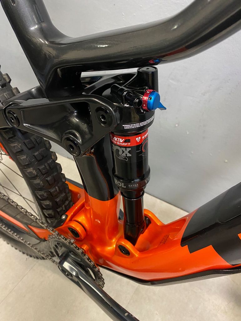 Used Trek Fuel ex SRAM GX Eagle 2022 Mountainbike, Orange — image 4 of 8