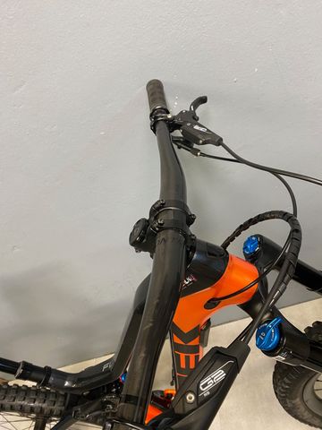 Used Trek Fuel ex SRAM GX Eagle 2022 Mountainbike, Orange — image 8 of 8