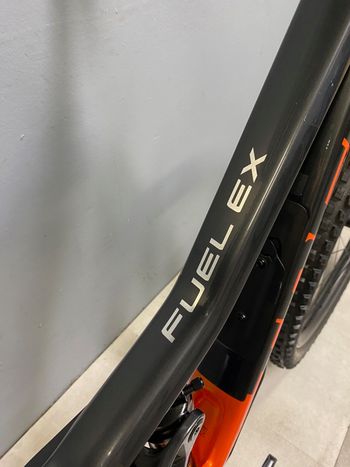Used Trek Fuel ex SRAM GX Eagle 2022 Mountainbike, Orange — image 7 of 8