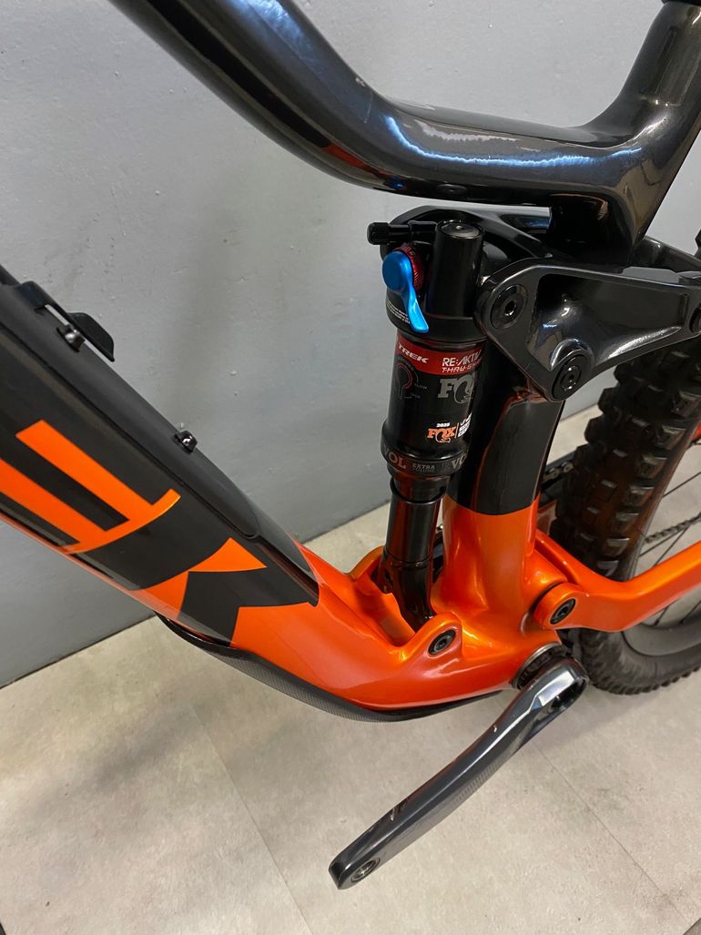 Used Trek Fuel ex SRAM GX Eagle 2022 Mountainbike, Orange — image 6 of 8