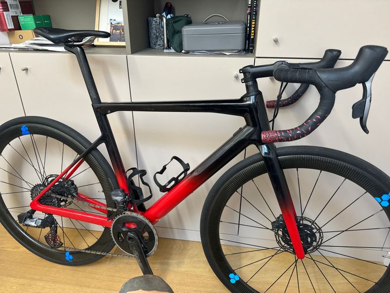Used BMC SLR Two 2022 2022 Road & Gravel, Red — image 3 of 4
