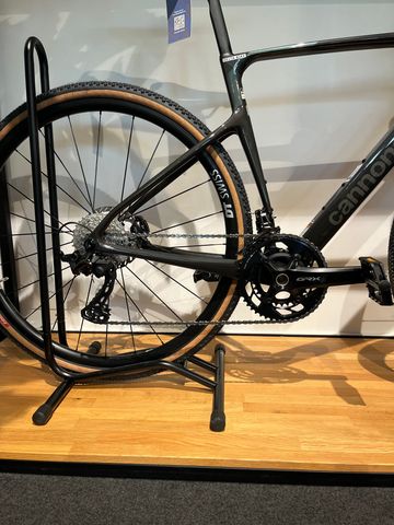 Używany Cannondale SUPERX CARBON 3 2025 Road & Gravel — zdjęcie 3 z 3