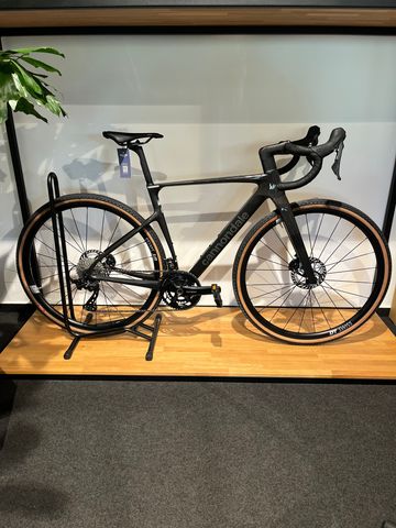 Używany Cannondale SUPERX CARBON 3 2025 Road & Gravel — zdjęcie 2 z 3