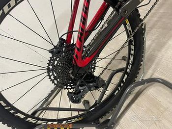 Used Cannondale Trigger TG.M 2018 Mountainbike, Red — image 4 of 4