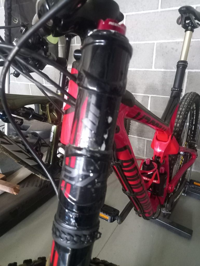 Used Cannondale Trigger TG.M 2018 Mountainbike, Red — image 2 of 4