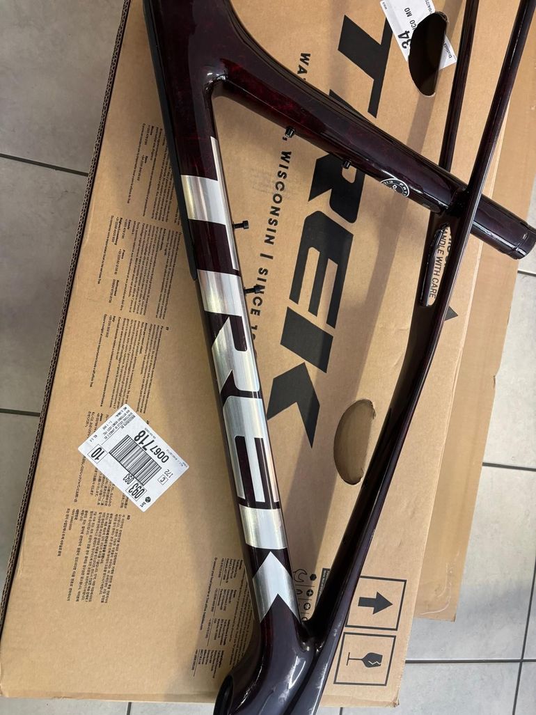 Used Trek Procaliber 9.7 AXS Gen 3 2025 Frameset 2025 Mountainbike, Black, 29 — image 2 of 7