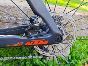 Used KTM Revelator SRAM Rival 2021 Road & Gravel, Black — image 7 of 9