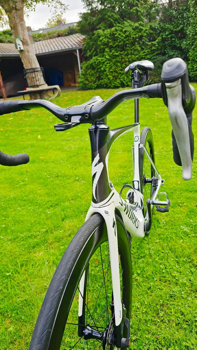 Used Specialized Venge Shimano Ultegra Di2 2018 Road & Gravel, White — image 4 of 5
