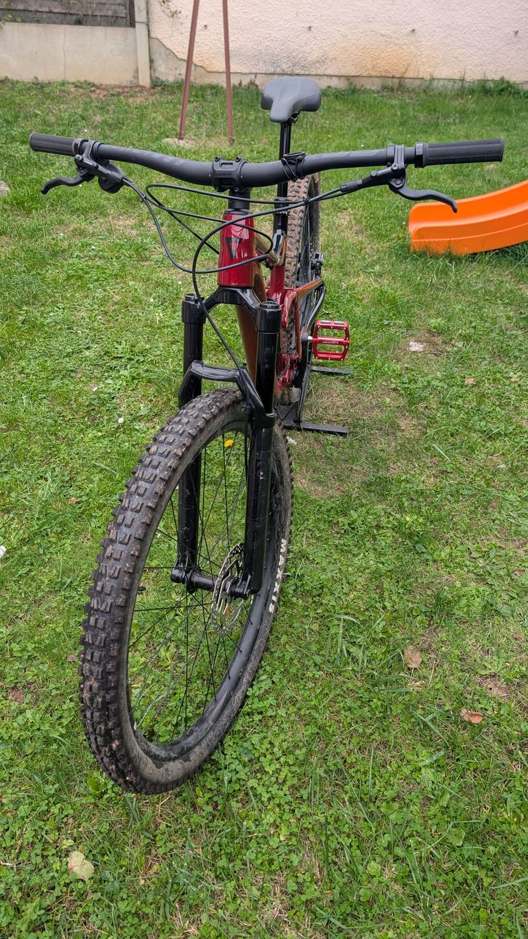 Used Giant Trance 29 2 2024 2024 Mountainbike, Red, 29 — image 3 of 4