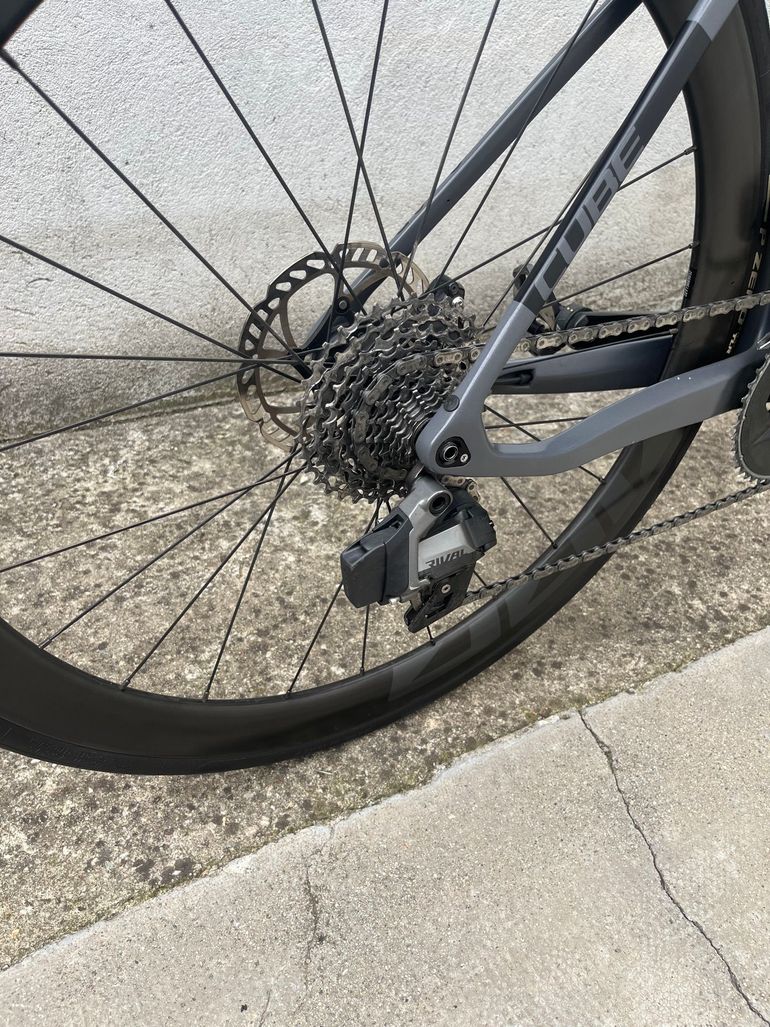 Used CUBE Agree SRAM Rival eTap AXS 2021 Road & Gravel, Light Gray — image 3 of 10
