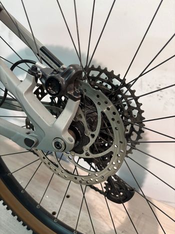 Used CUBE STEREO ONE22 PRO 2022 2022 Mountainbike, Light Gray, 27.5, 29 — image 2 of 15