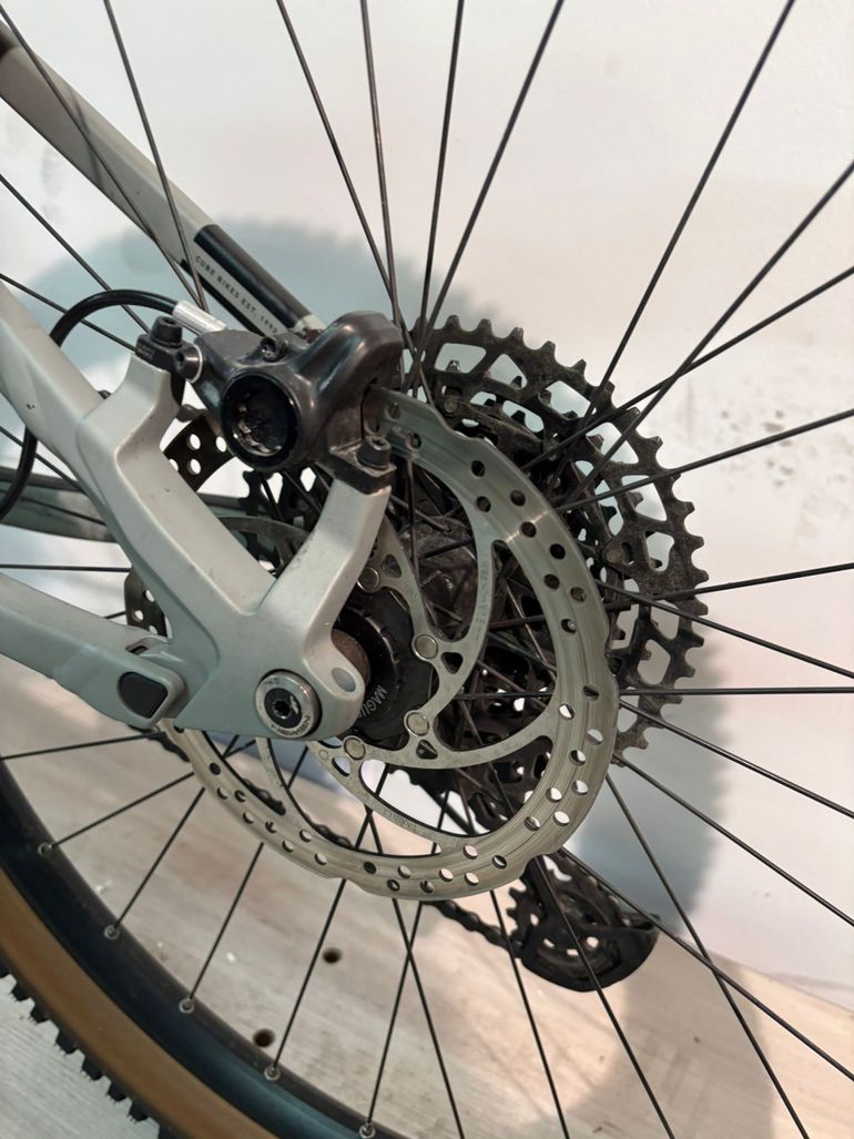 Used CUBE STEREO ONE22 PRO 2022 2022 Mountainbike, Light Gray, 27.5, 29 — image 2 of 15