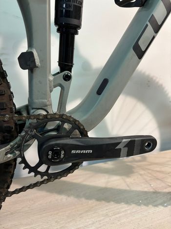 Used CUBE STEREO ONE22 PRO 2022 2022 Mountainbike, Light Gray, 27.5, 29 — image 13 of 15