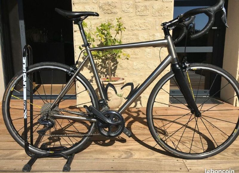 Tweedehands Van Nicholas Ultegra Di2 2023 Road & Gravel